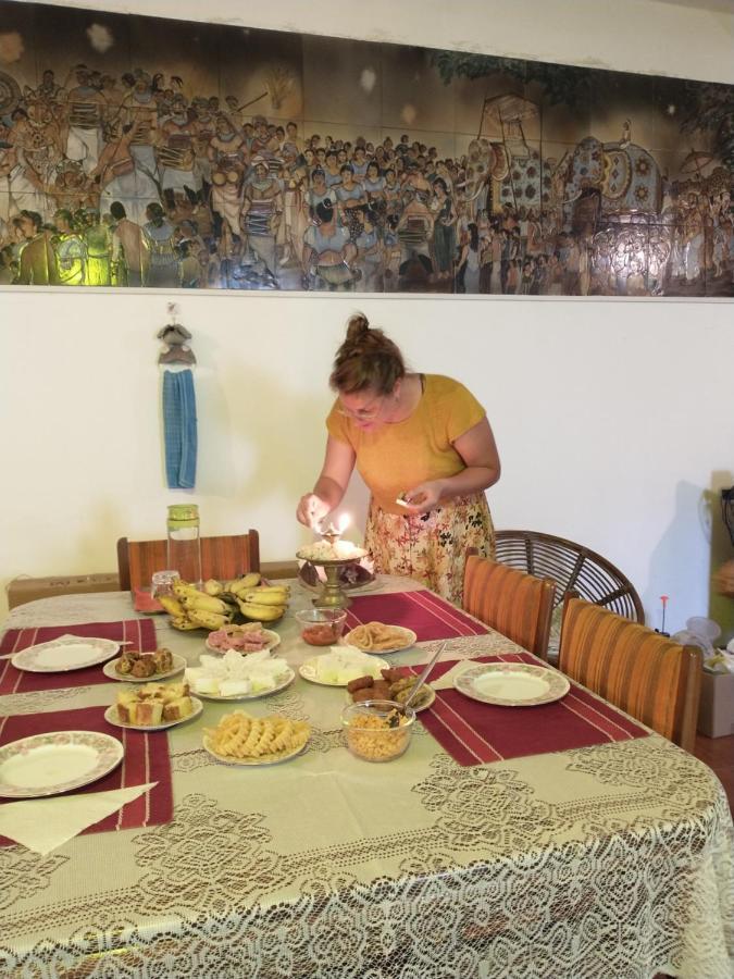Lady Gordons Homestay Канди Экстерьер фото