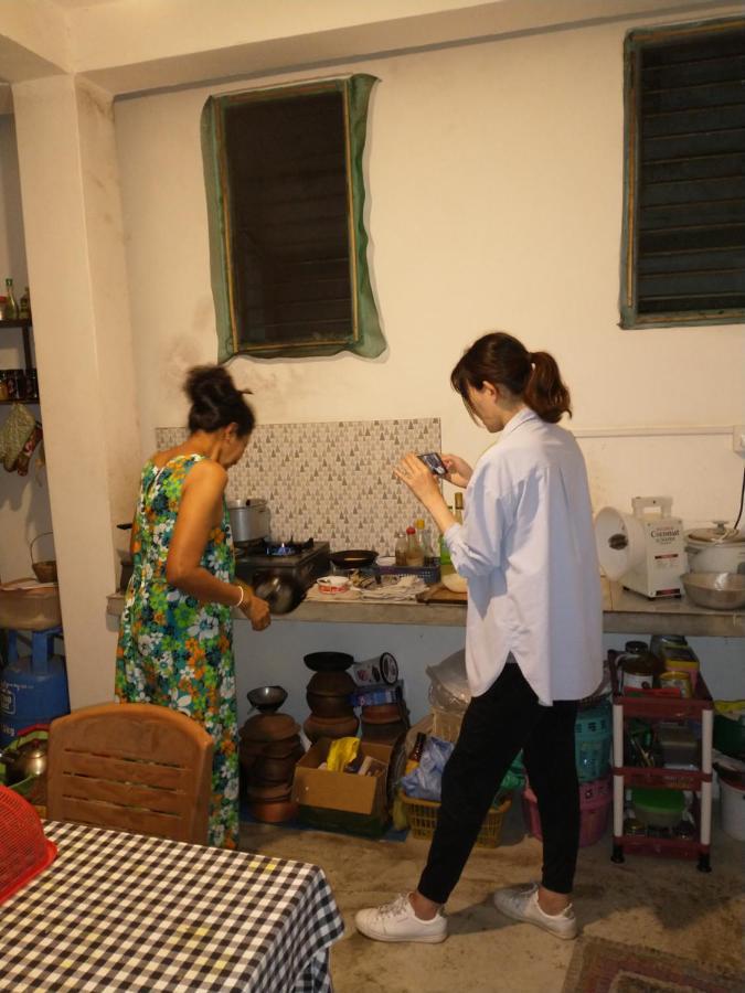 Lady Gordons Homestay Канди Экстерьер фото