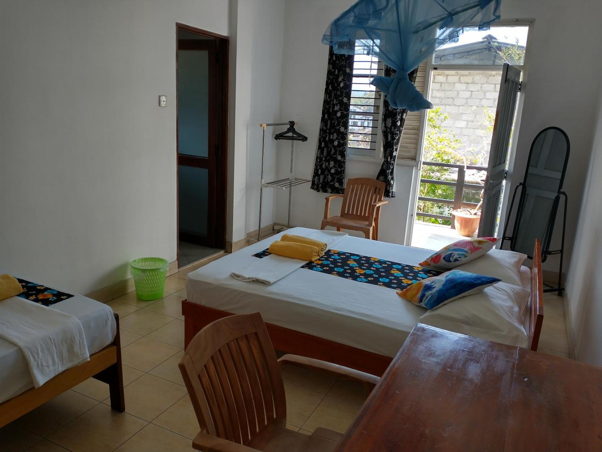 Lady Gordons Homestay Канди Экстерьер фото