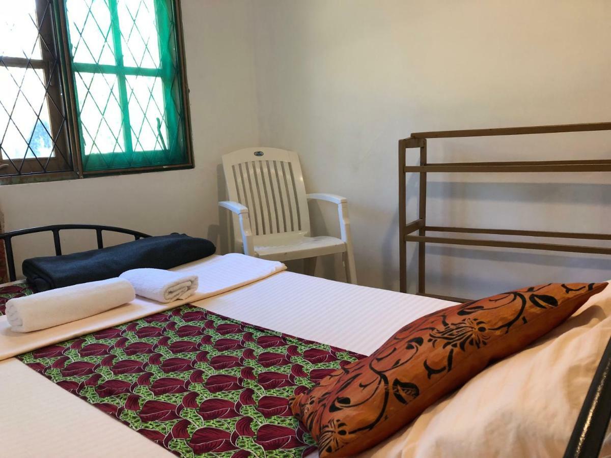 Lady Gordons Homestay Канди Экстерьер фото